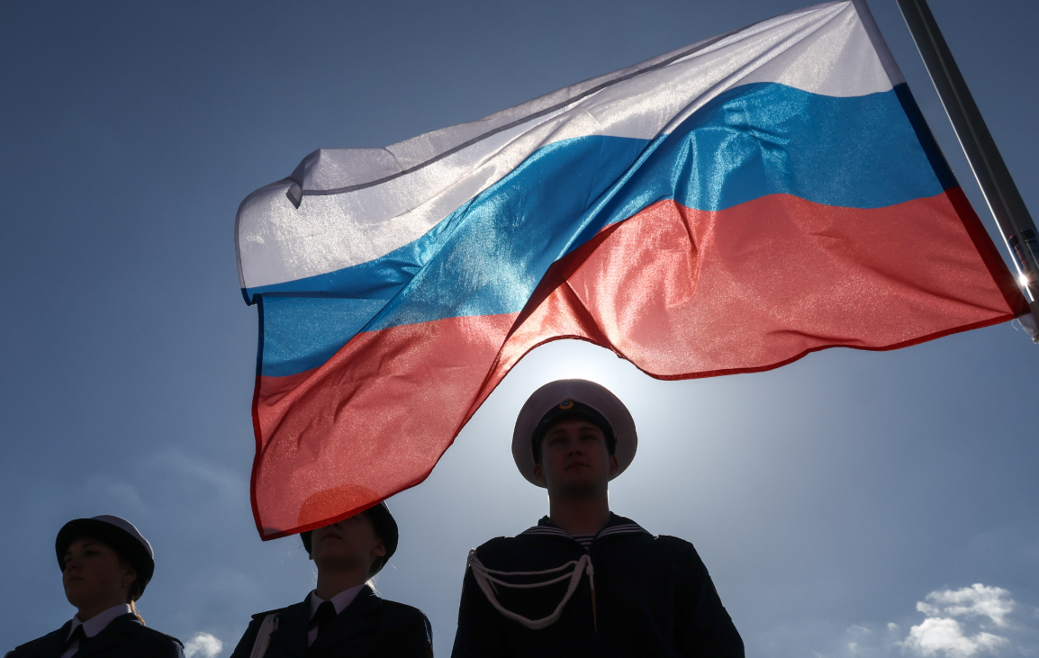 Что известно о Дне Государственного флага России