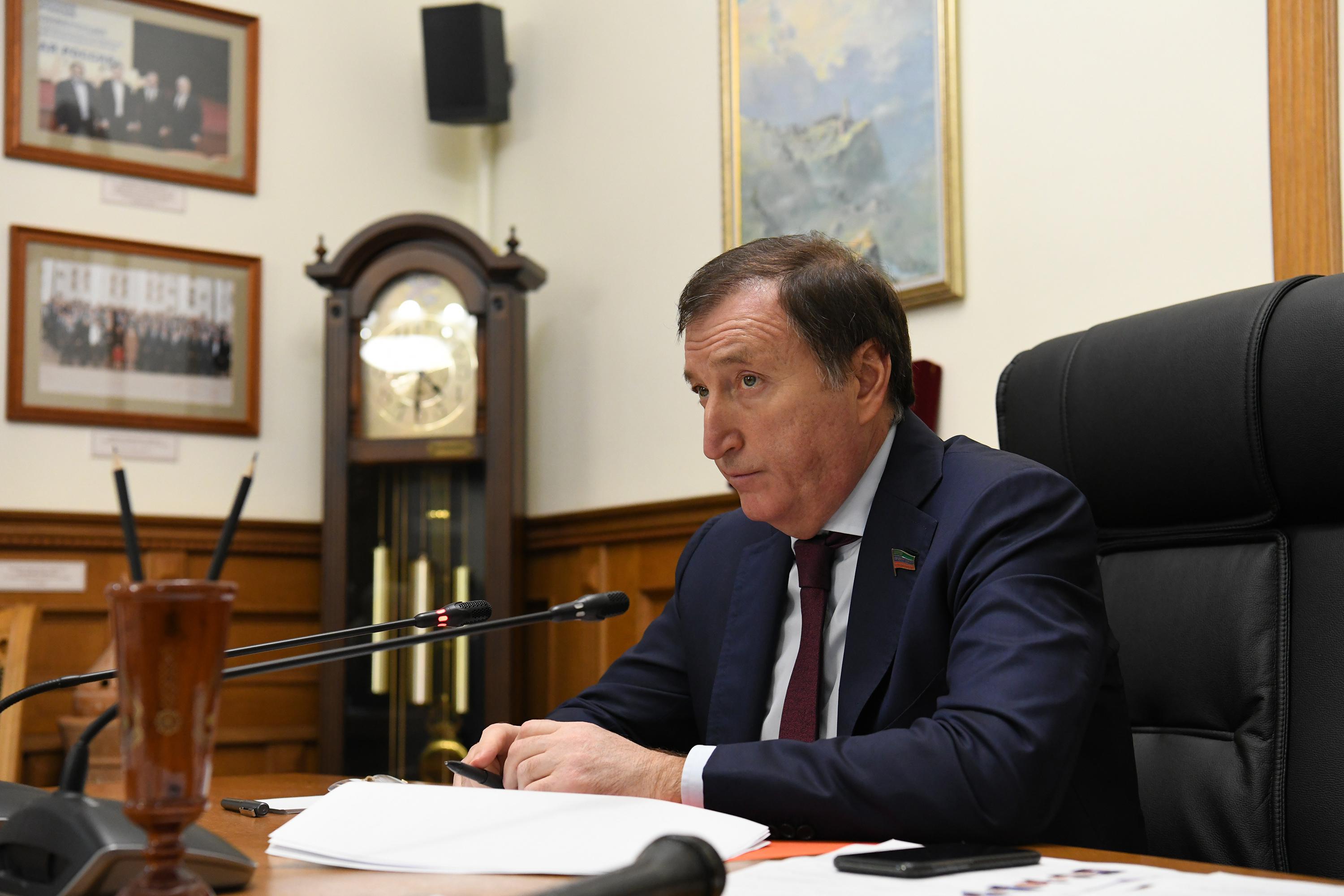 Президиум Народного Собрания Дагестана утвердил повестку дня 50-й сессии