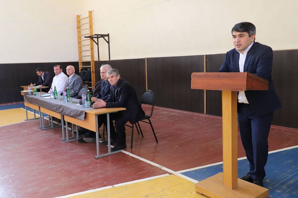 Глава Табасаранского района обсудил с жителями развитие Гурикского сельсовета