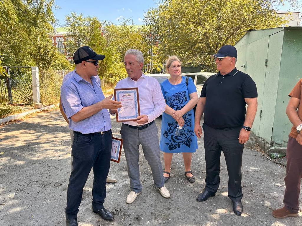 В Кизляре список капитально отремонтированных пополнили еще 3 многоквартирных дома