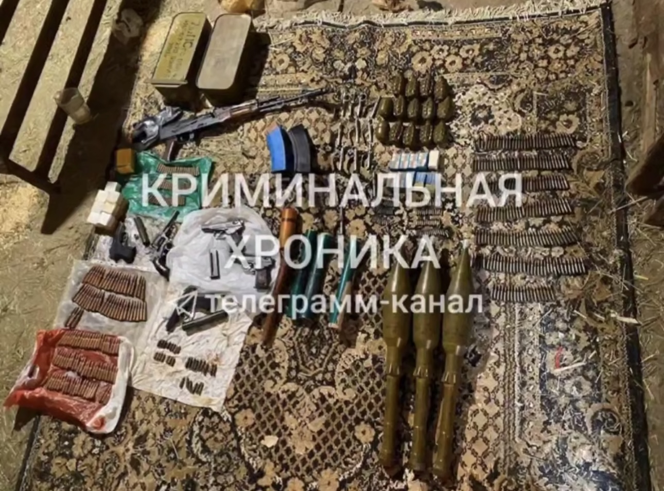 Арсенал огнестрельного оружия и боеприпасов обнаружен у жителя Дагестана