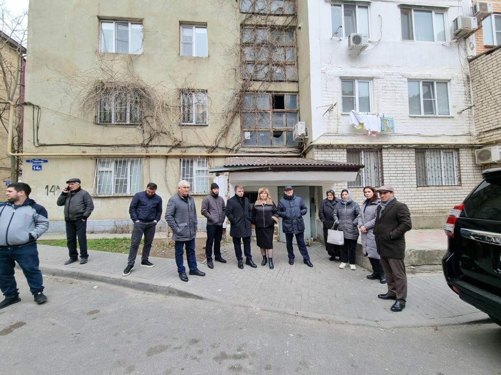 Депутаты от «Единой России» встретились с жителями Махачкалы