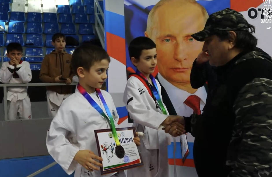 Турнир по тхэквондо прошел в Хасавюрте по инициативе Сайгидпаши Умаханова