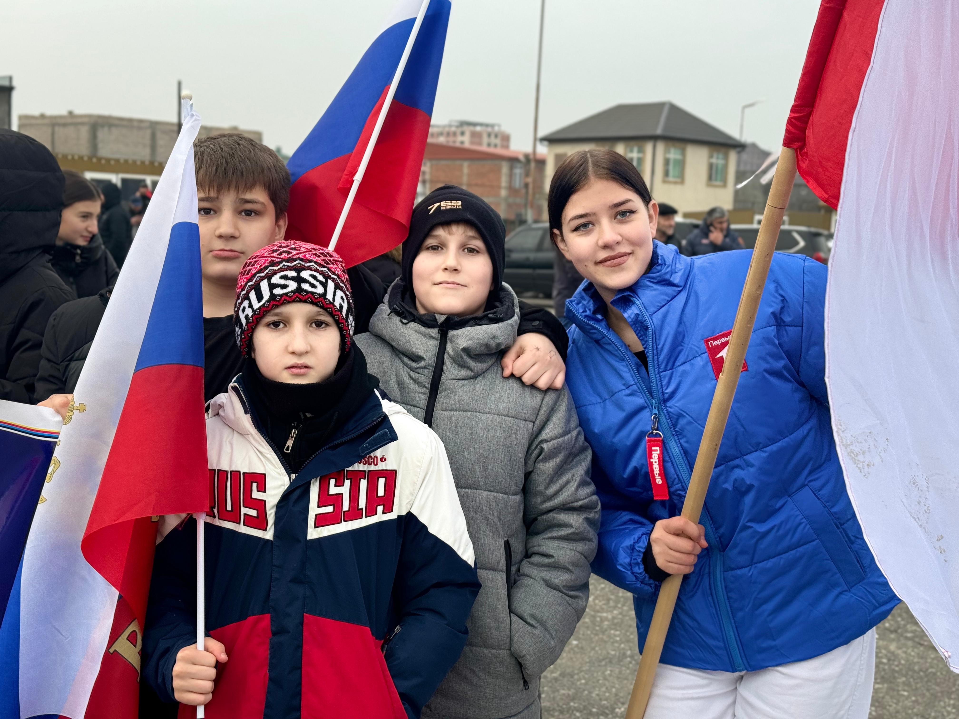 В Кизлярском районе с почестями встретили чемпиона PFL Шамиля Мусаева