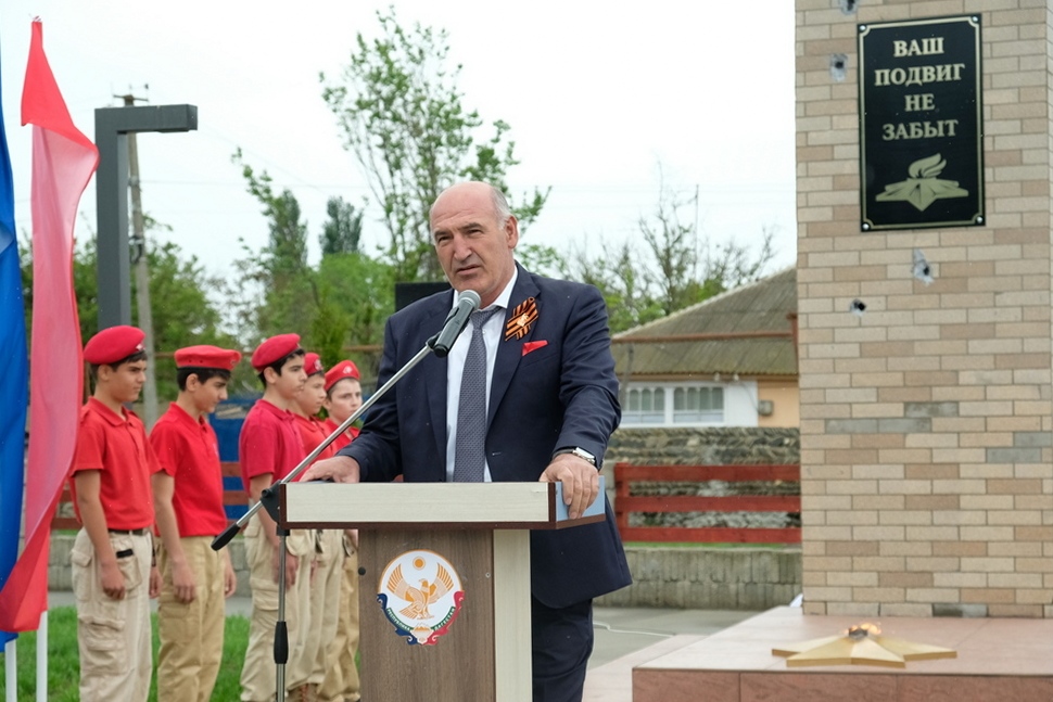 В Дагестане увековечили память бойца СОБР Росгвардии