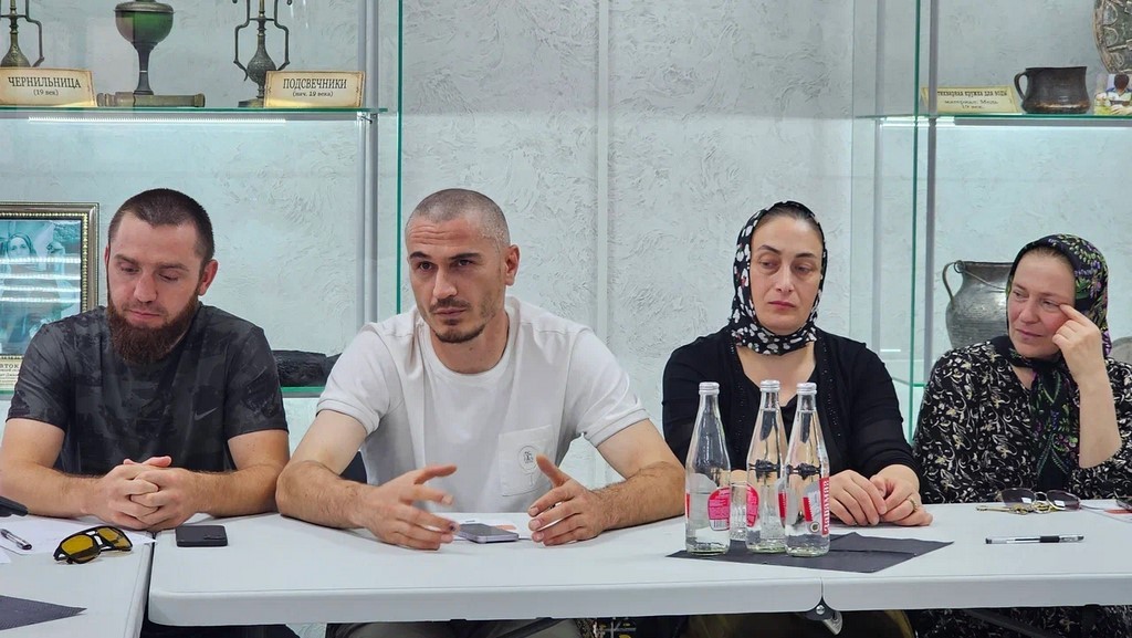 Эксперты обсудили факторы устойчивого развития экономики в Ботлихском районе