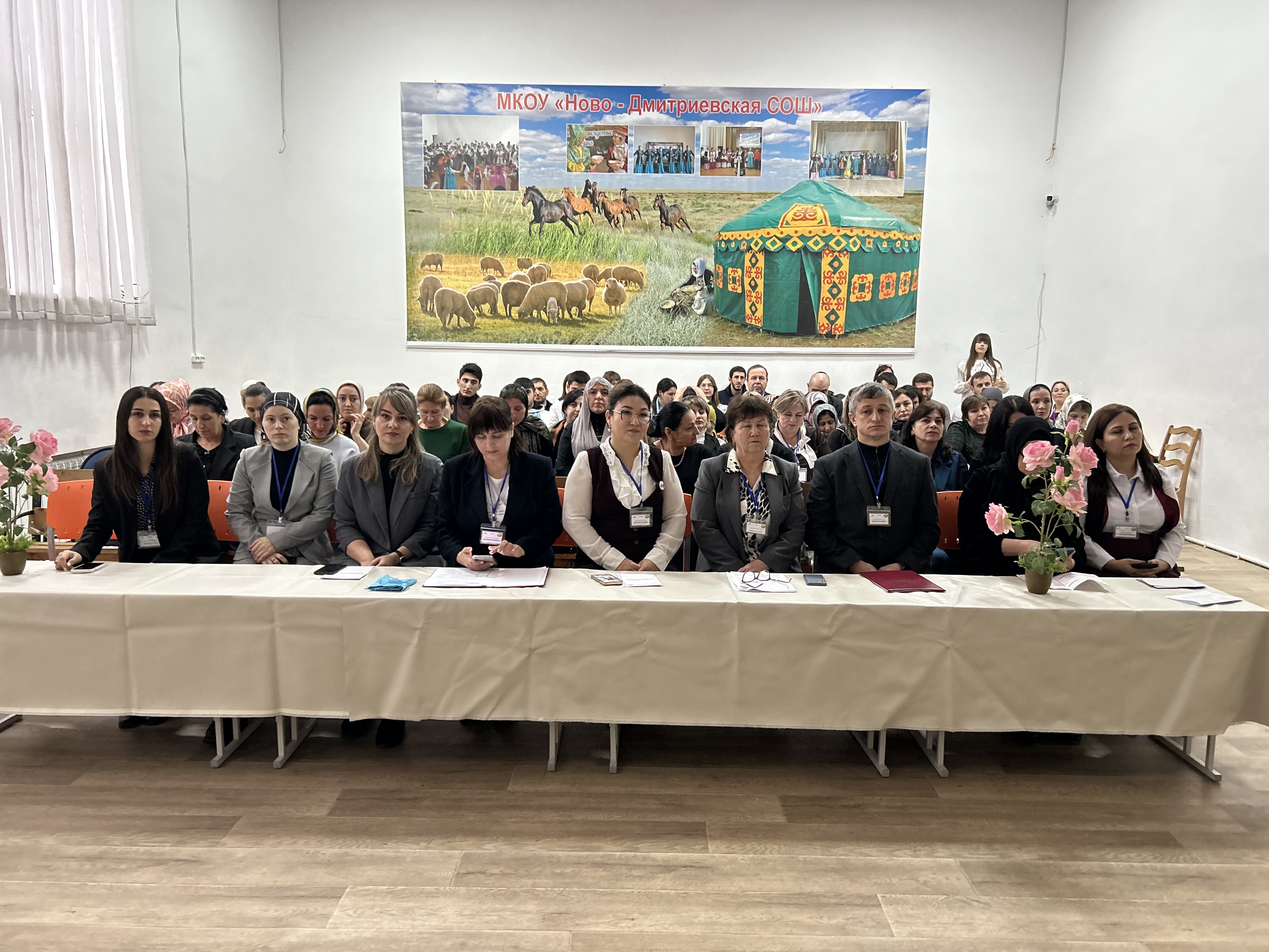 Педагоги северной зоны Дагестана собрались на стратегической сессии в Тарумовском районе