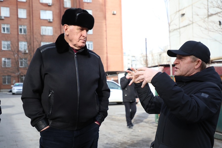 Абдулмуслим Абдулмуслимов ознакомился с ходом ремонта энергообъектов в Махачкале