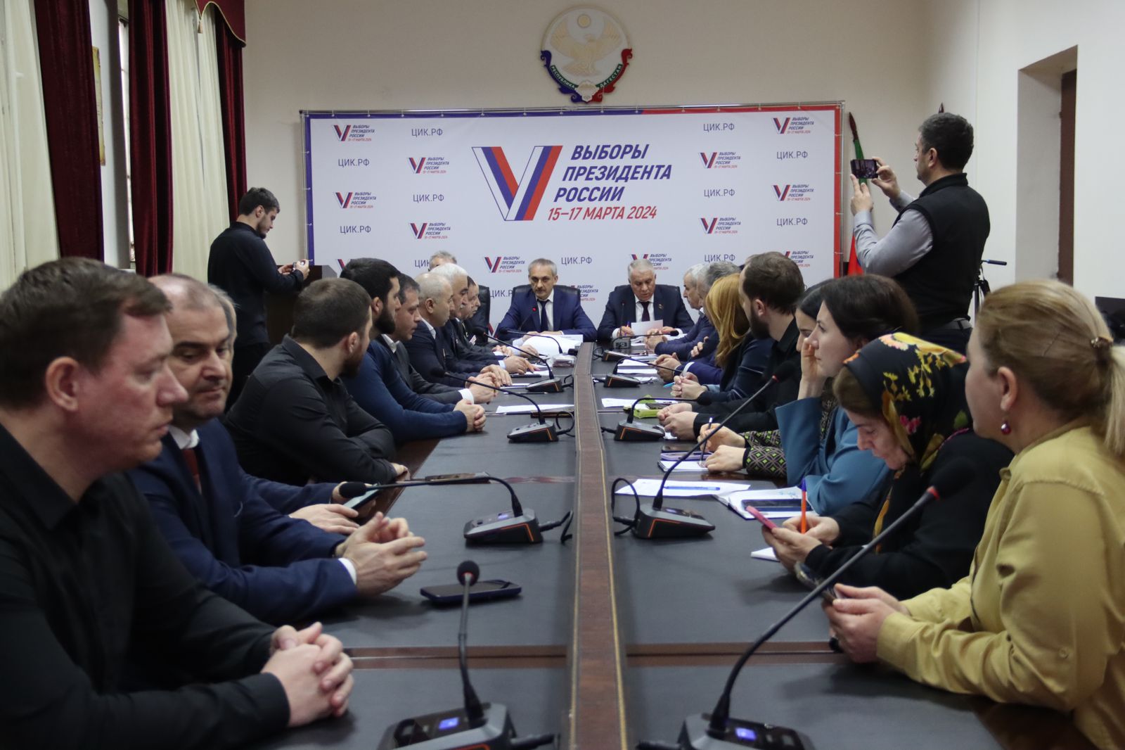 Круглый стол «Не забыть нам тебя, Афган» прошел в Миннаце Дагестана