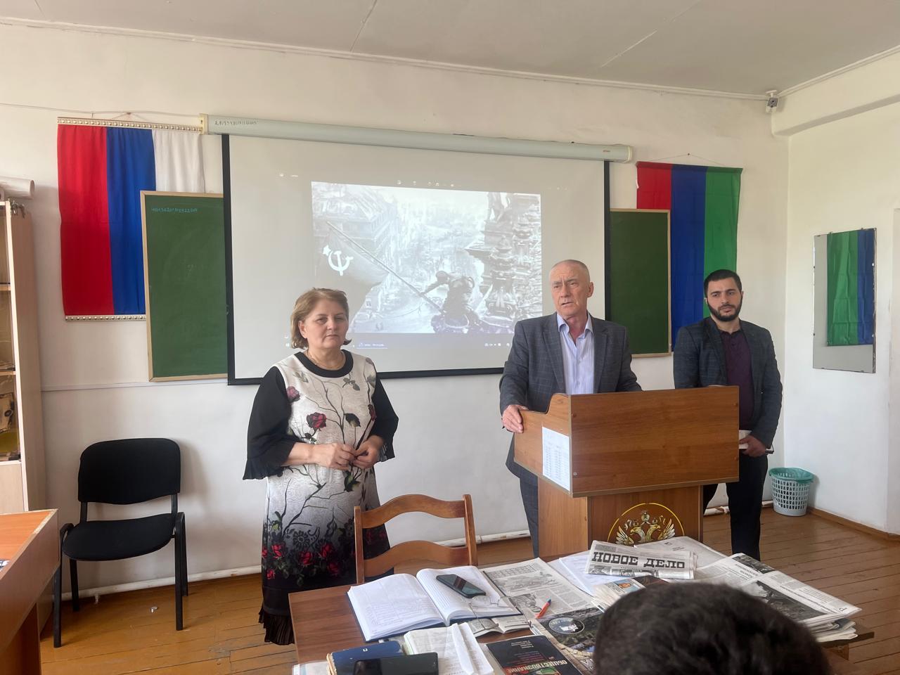 Автомобильно-дорожный колледж присоединился к республиканской акции «Знамя Победы»