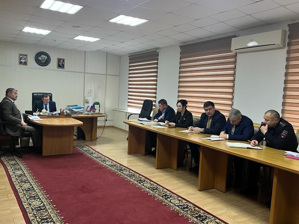 В мэрии Кизляра обсудили подготовку к выборам Президента РФ