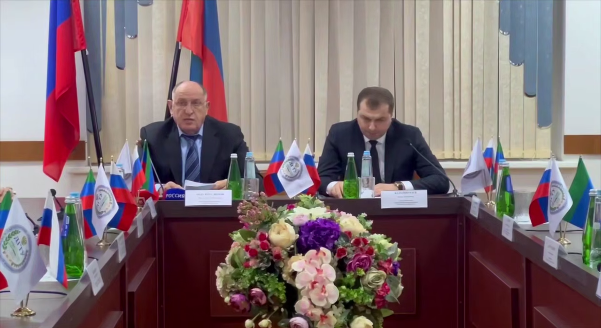 Абдулмуслим Абдулмуслимов встретился с дагестанскими студентами на площадке ДГТУ