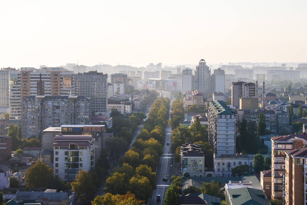 Власти Махачкалы определили количество многоэтажек, которые отремонтируют за три года