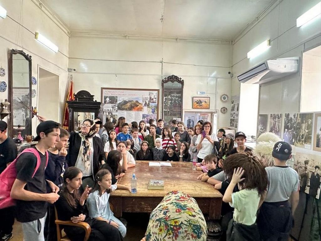 В Гунибском районе отметили День Конституции Дагестана