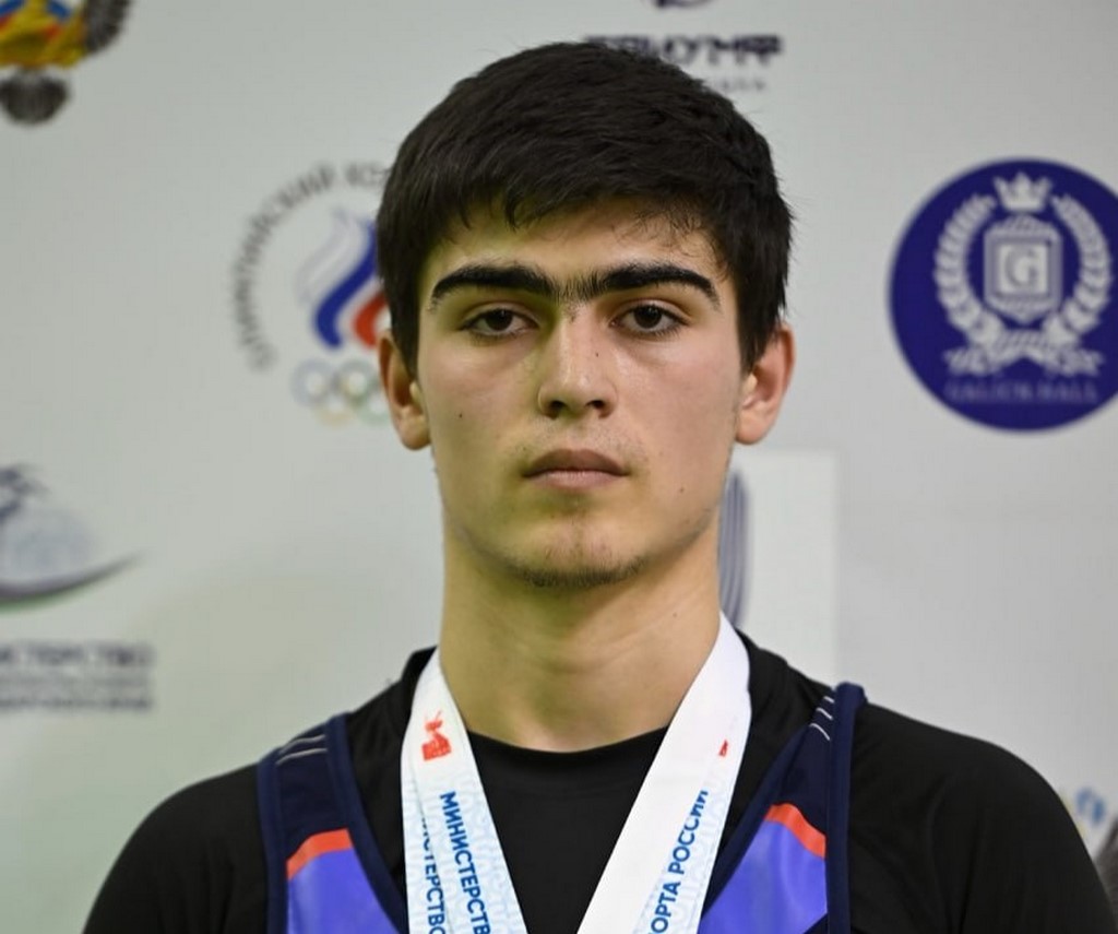 Тяжелоатлет из Дагестана выиграл юношеский чемпионат Европы