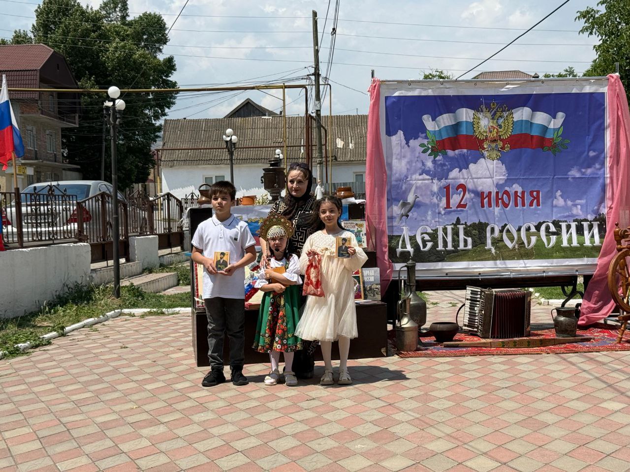 В Карабудахкентском районе провели ряд мероприятий в преддверии Дня России