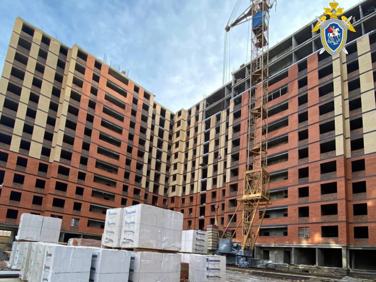 В Каспийске на стройке погиб рабочий, возбуждено уголовное дело