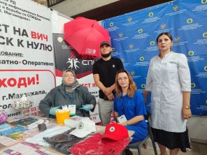 200 человек проверились на ВИЧ в ходе медицинской выставки «Здравоохранение Дагестана»
