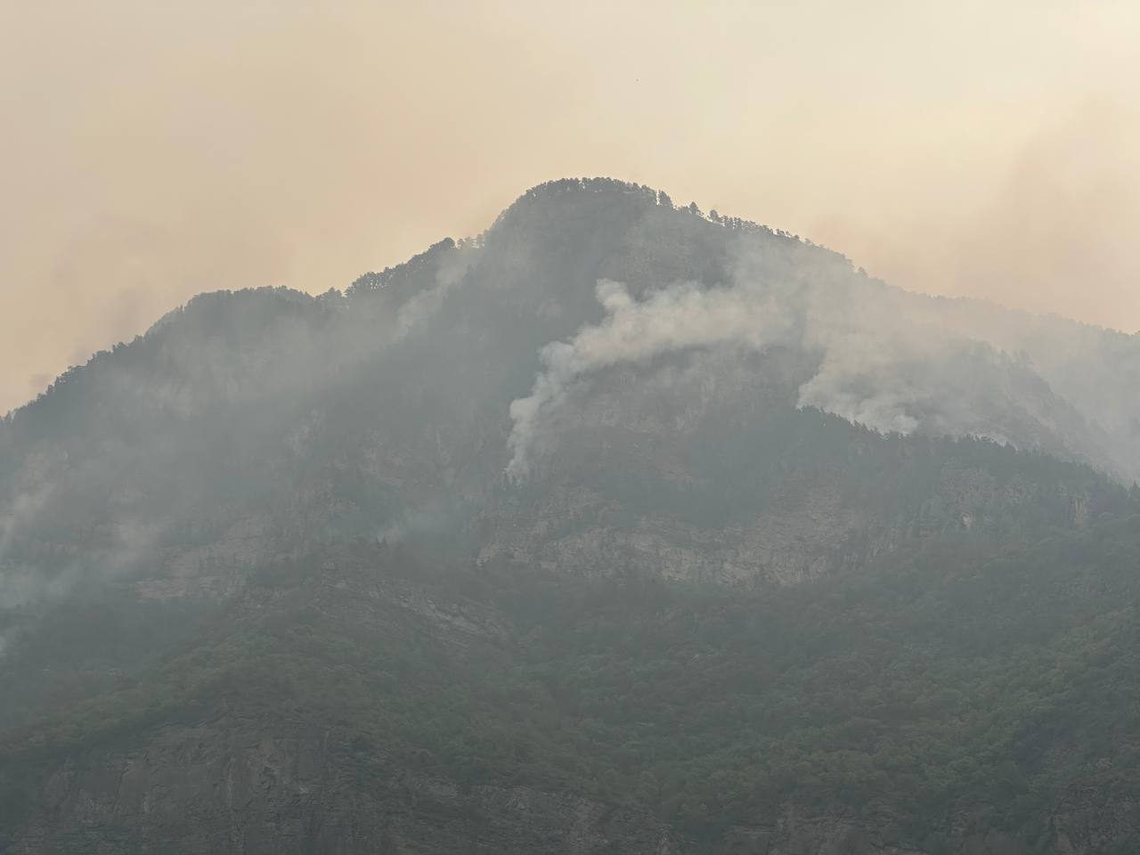 Угрозы населенным пунктам от ландшафтных пожаров нет – МЧС Дагестана