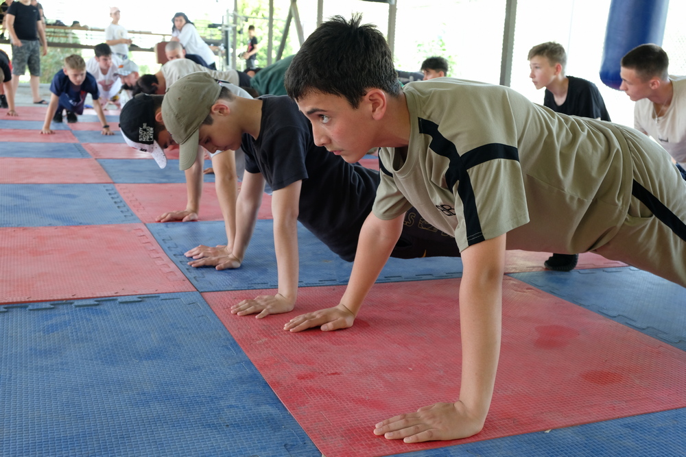 В Дагестане стартовала акция «Каникулы с Росгвардией»