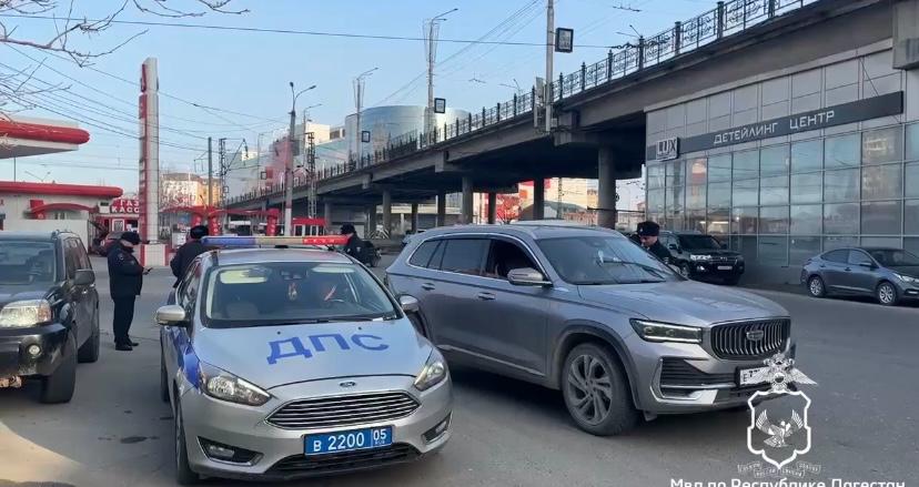 Безопасность перевозки юных пассажиров проверили в ходе рейда в Махачкале