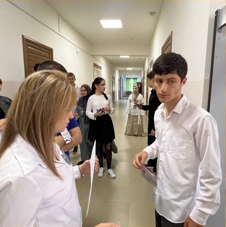 Выпускники школ в Дагестане сдали ЕГЭ по всем предметам в резервный день