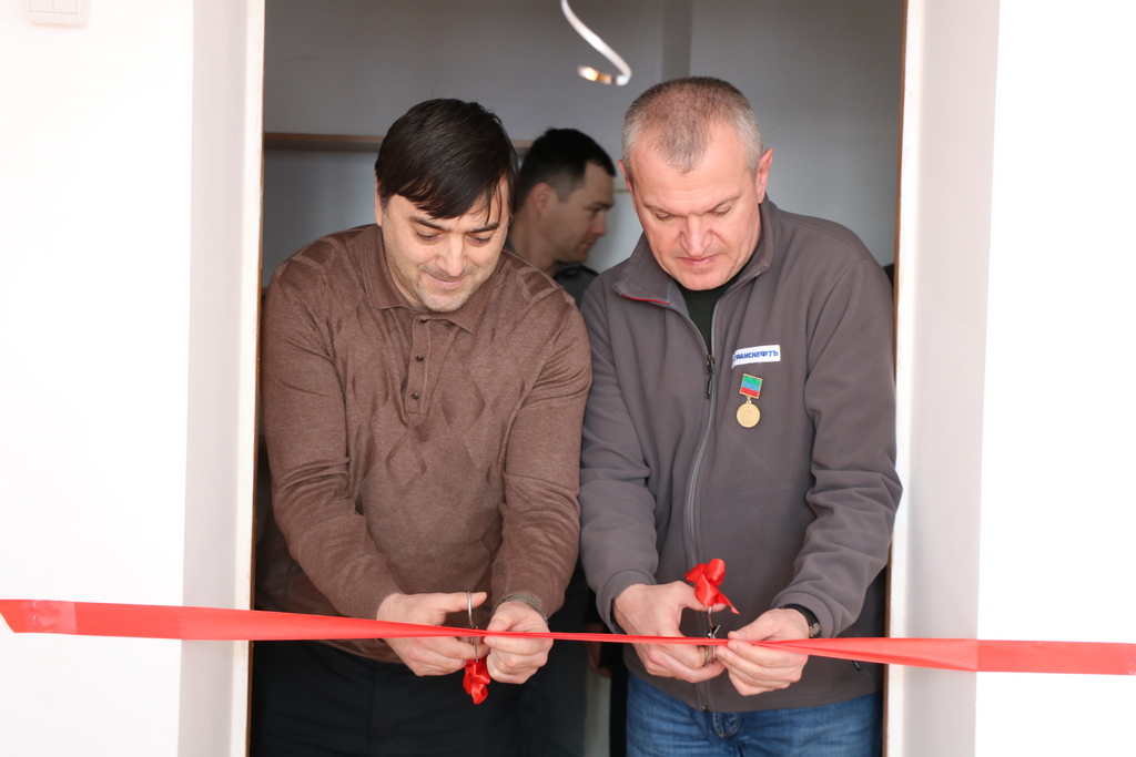 Компьютерный класс открыли в школе Казбековского района