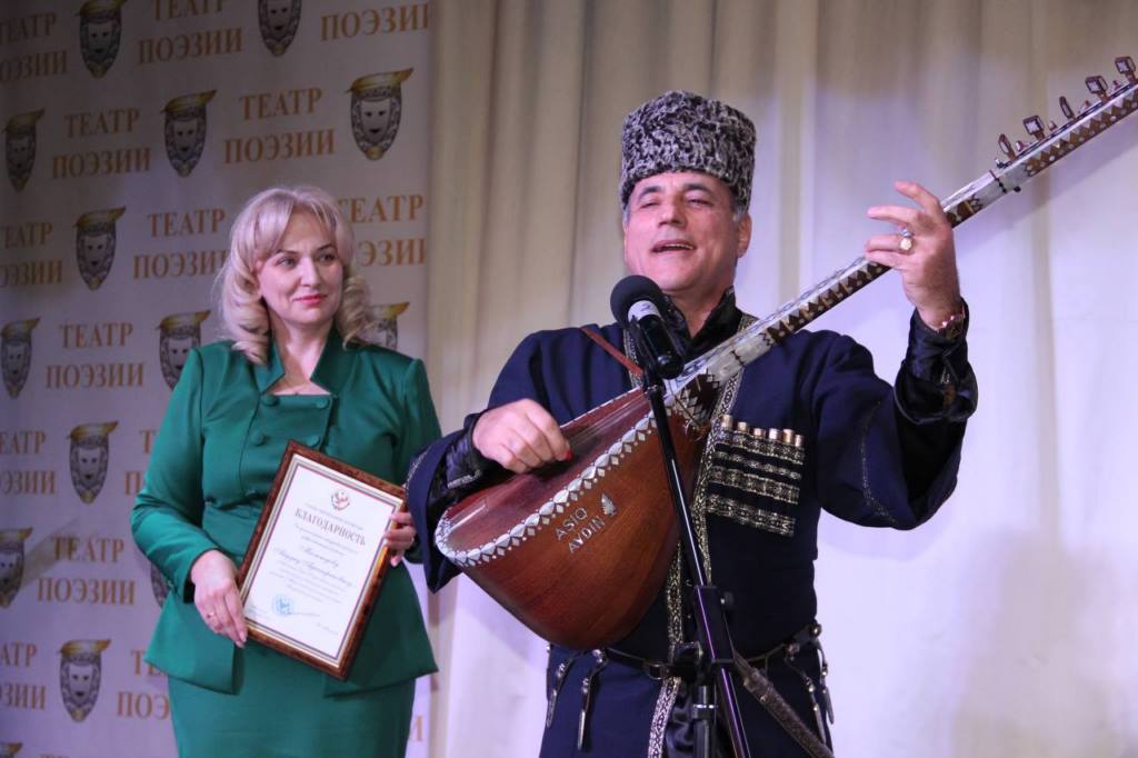 Государственные награды вручили работникам культуры Дагестана