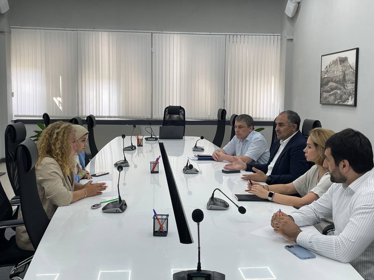 В Махачкале обсудили вопросы реализации всероссийской программы «Мы – граждане России!»