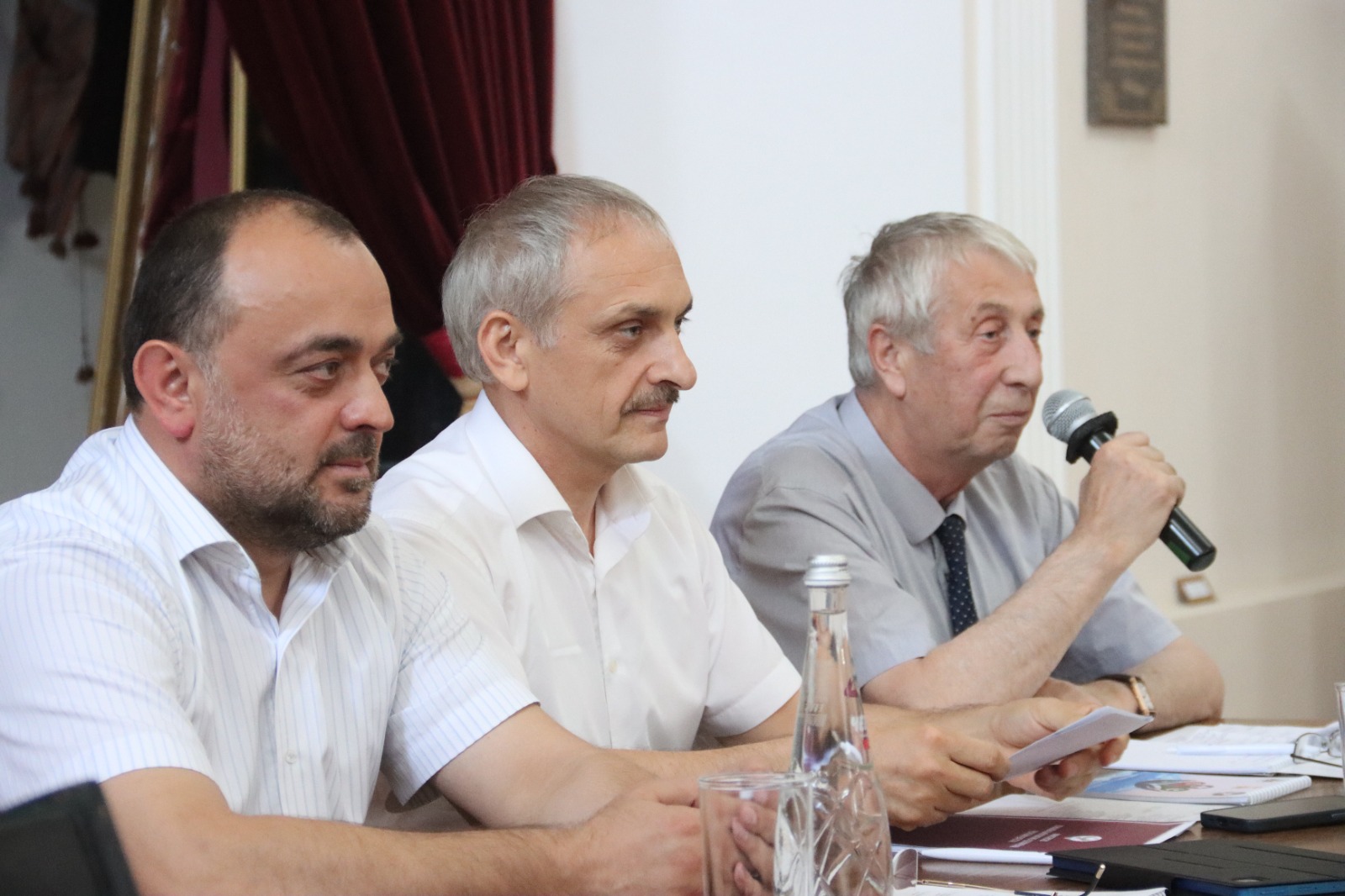 В Буйнакске эксперты и общественники обсудили сохранение духовно-нравственных ценностей