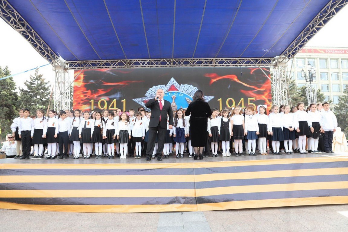 В Махачкале состоялся гала-концерт, посвященный Дню Победы в Великой Отечественной войне