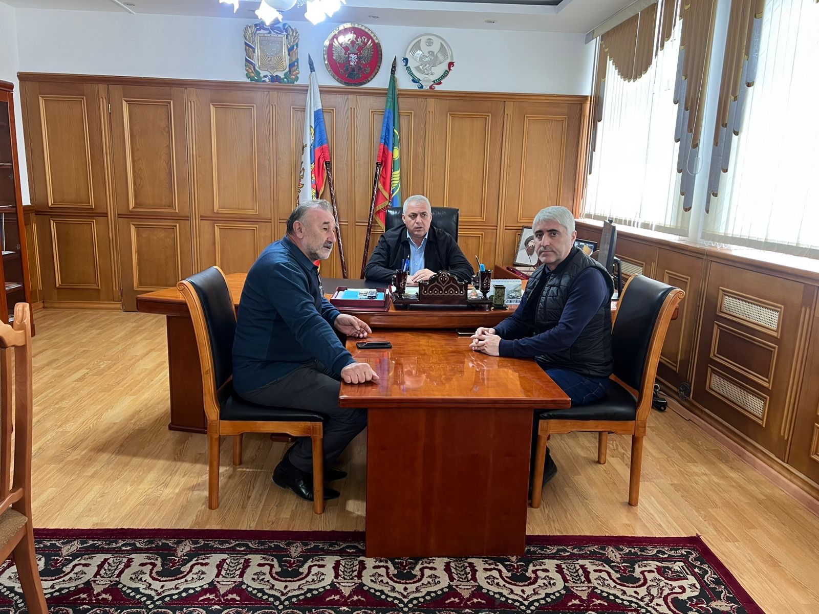 Депутат Джамалудин Нажмудинов провел прием граждан в Гергебильском районе