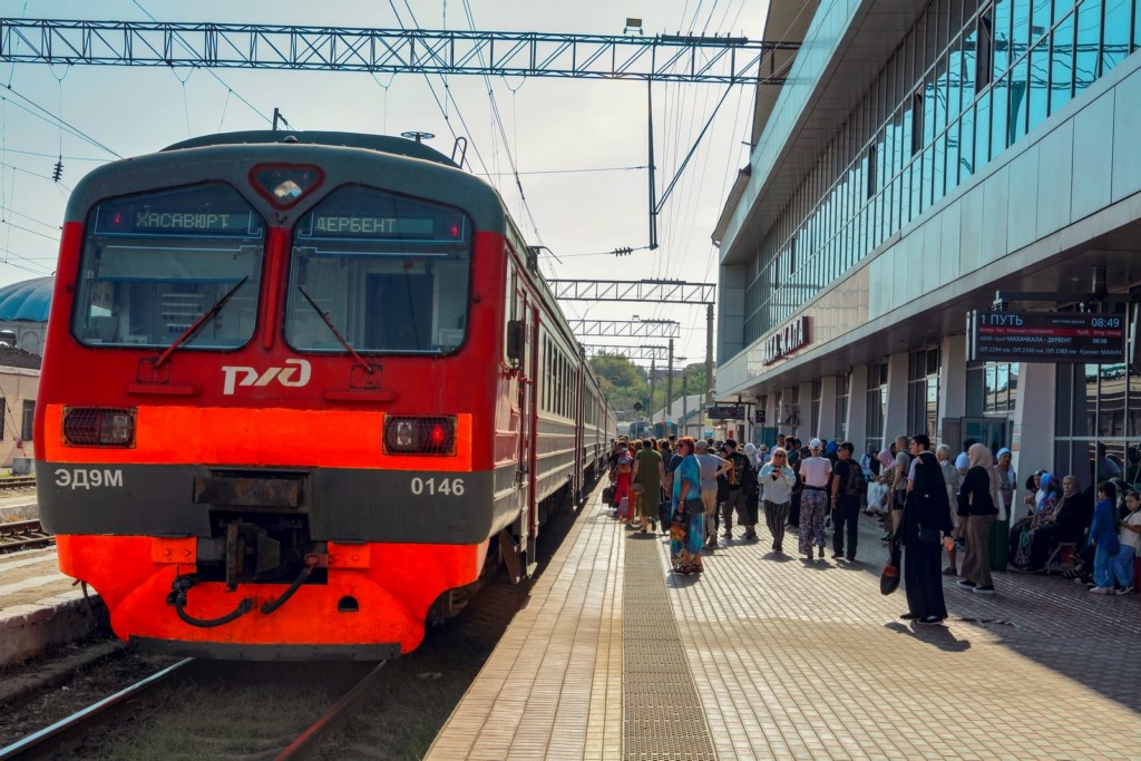 В Дагестане изменится расписание пригородных поездов на период ремонтных работ