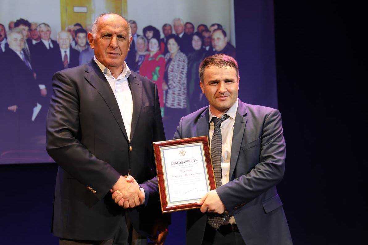 Гамзат Изудинов удостоен Благодарности Главы Дагестана