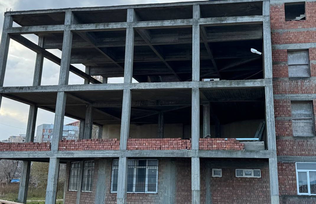 В Махачкале принято решение снести 45 незаконных объектов недвижимости