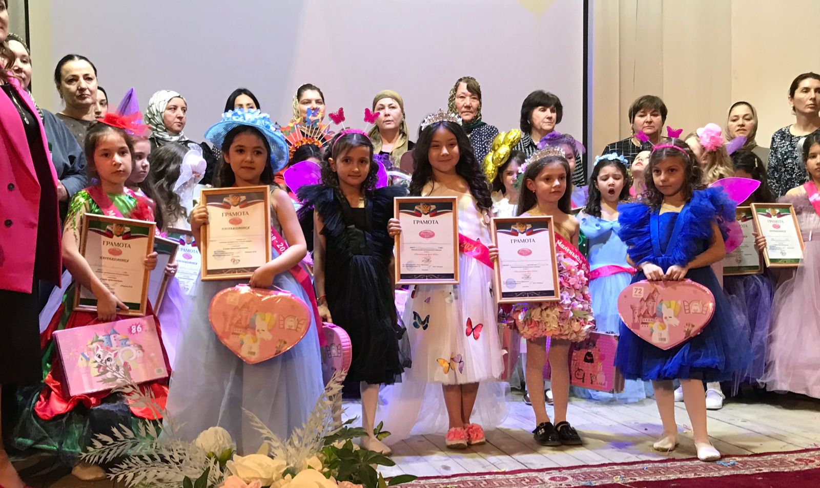 В Тарумовском районе провели детский конкурс «Маленькая фея-2024»