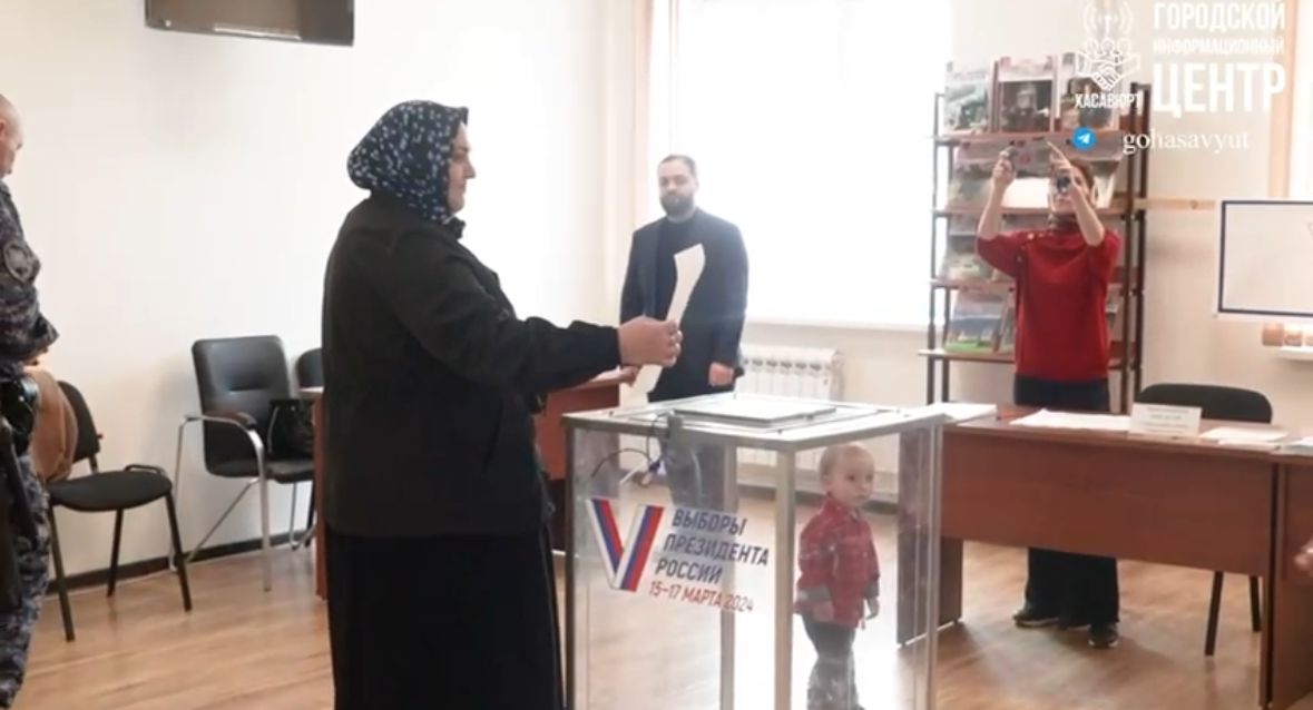 Три поколения семьи Арслановых приняли участие в выборах Президента РФ