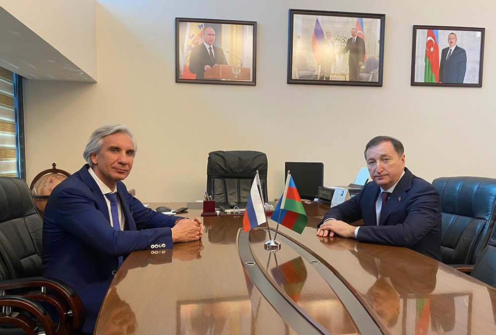 Спикер Дагестанского парламента посетил Представительство Россотрудничества в Азербайджане