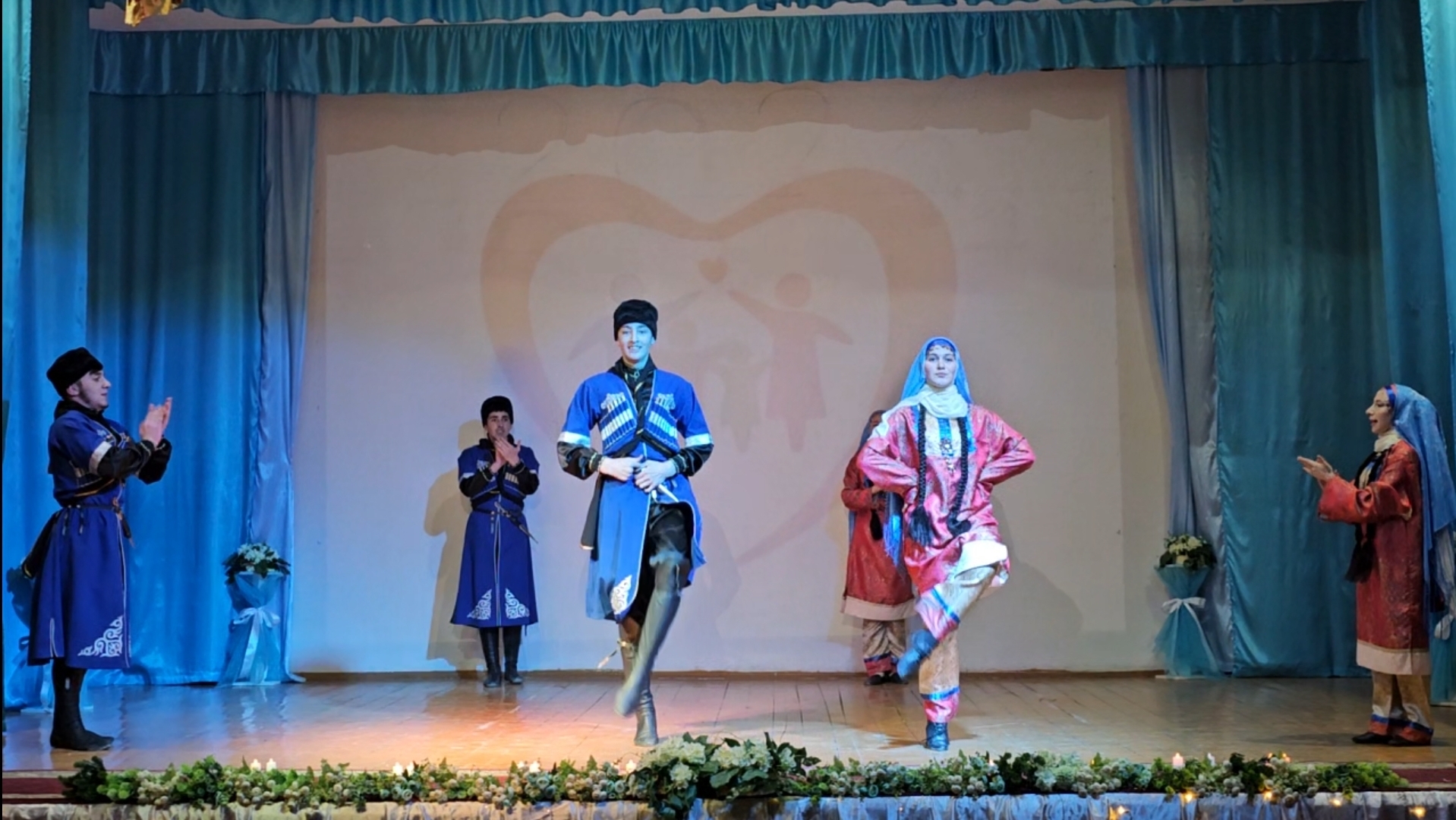 В Ботлихском районе дали старт мероприятиям в рамках Года семьи