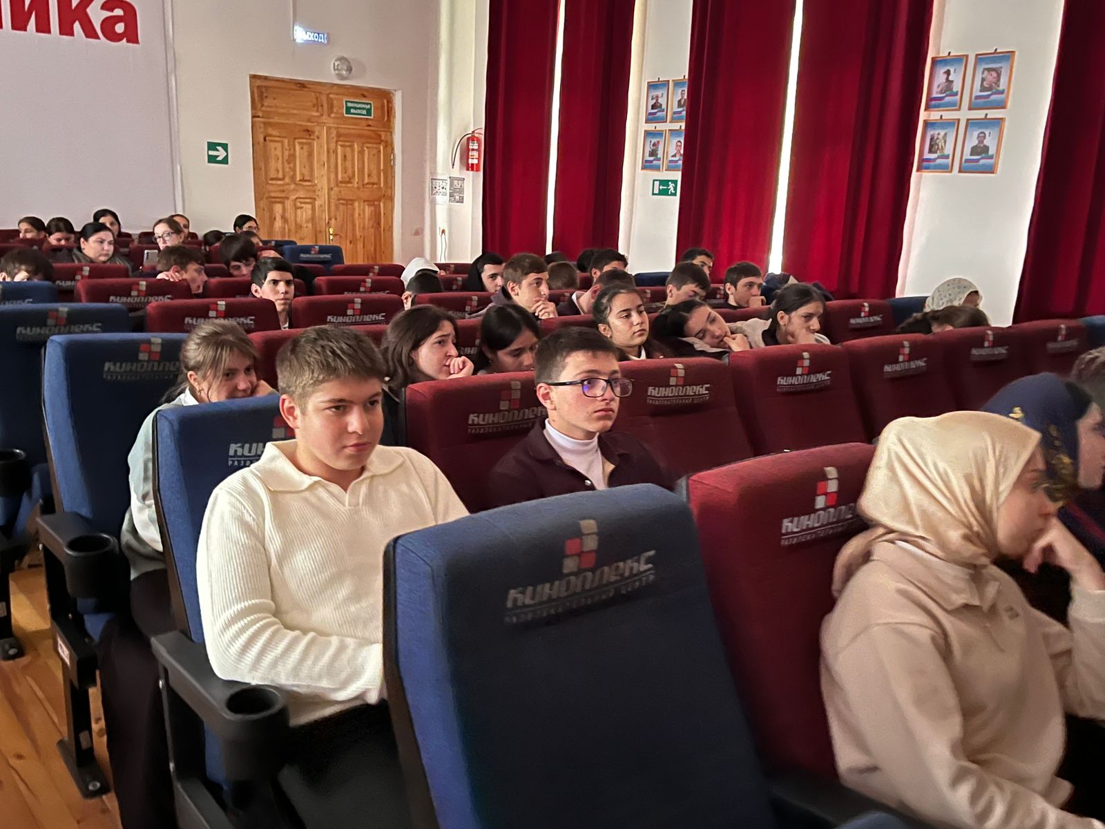 Фильм «Сильные духом» показали активу Дахадаевского района