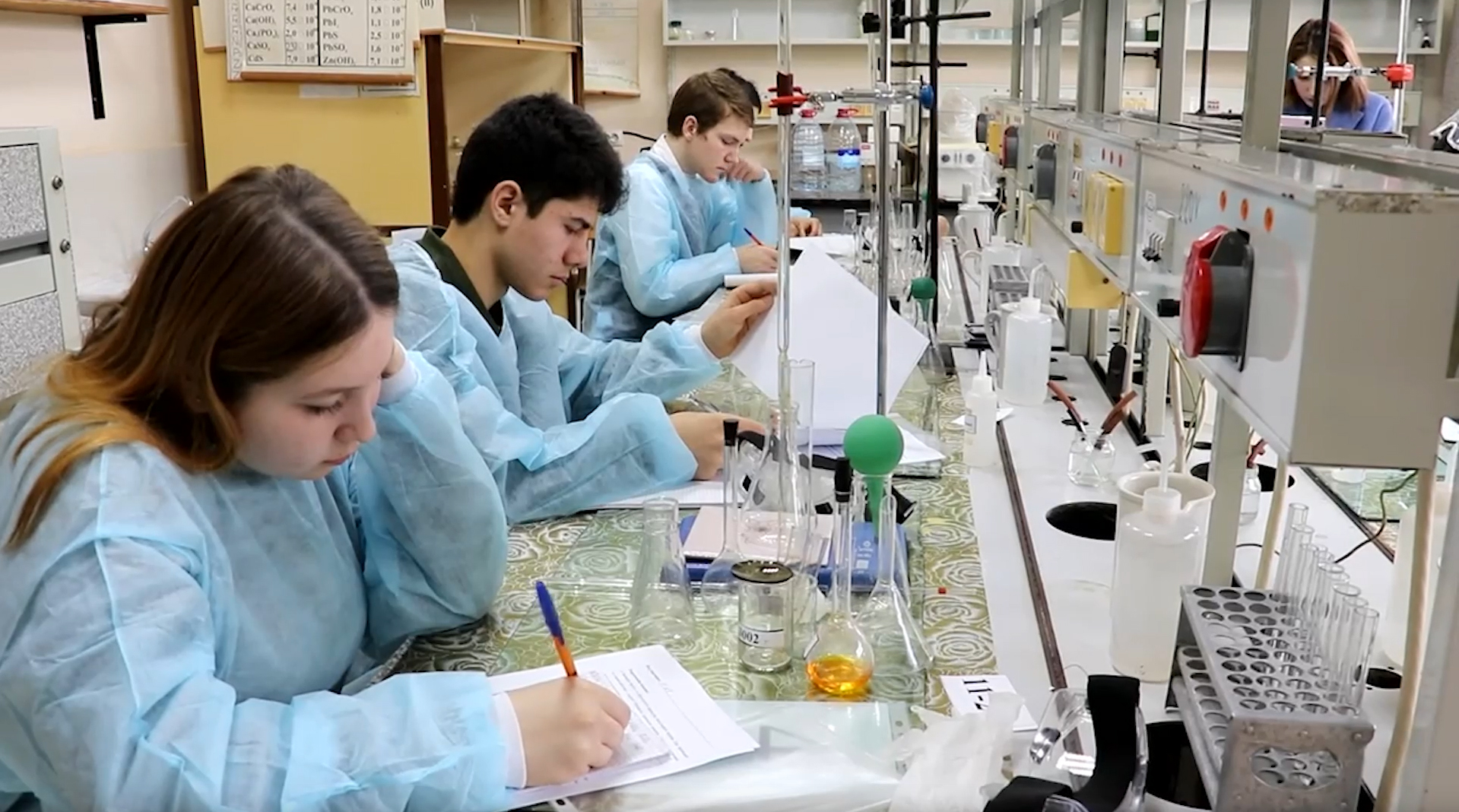 В Дагестане оказывают поддержку талантливым детям