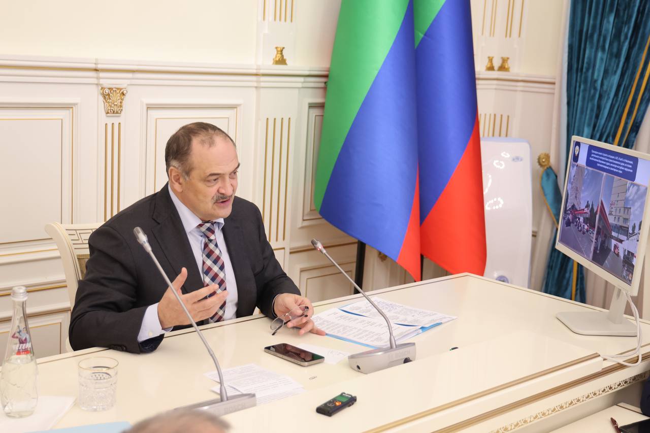 Сергей Меликов призвал ответственные органы проявить большую принципиальность в отношении АЗС