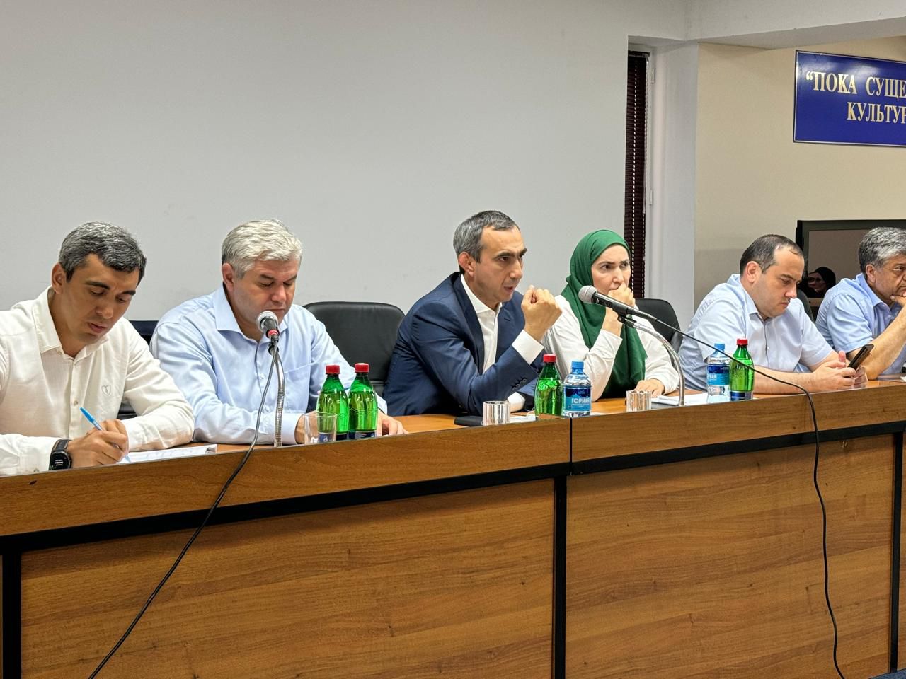 Вопросы земельного обеспечения участников СВО и членов их семей обсудили в Махачкале