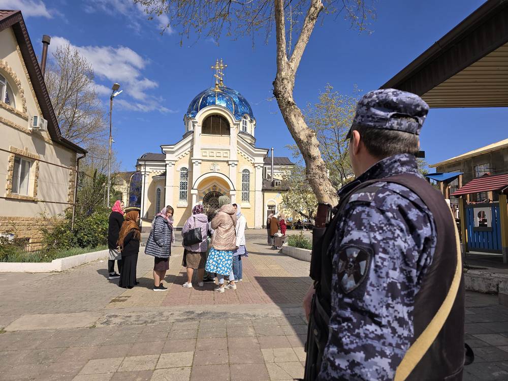 Росгвардейцы обеспечили безопасность во время Вербного воскресенья в Дагестане