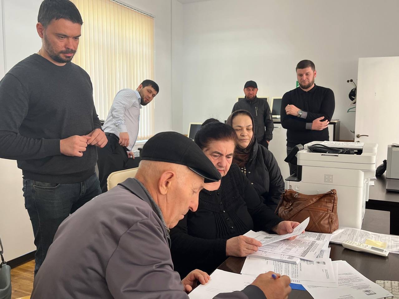 В Южно-Сухокумске прошел личный прием граждан с представителями УФНС