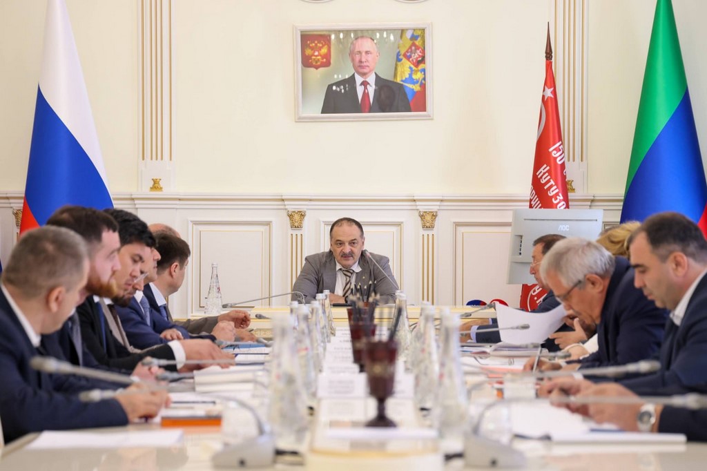 Для ликвидации возгораний в труднодоступных районах Дагестана планируется привлечение новых технологий