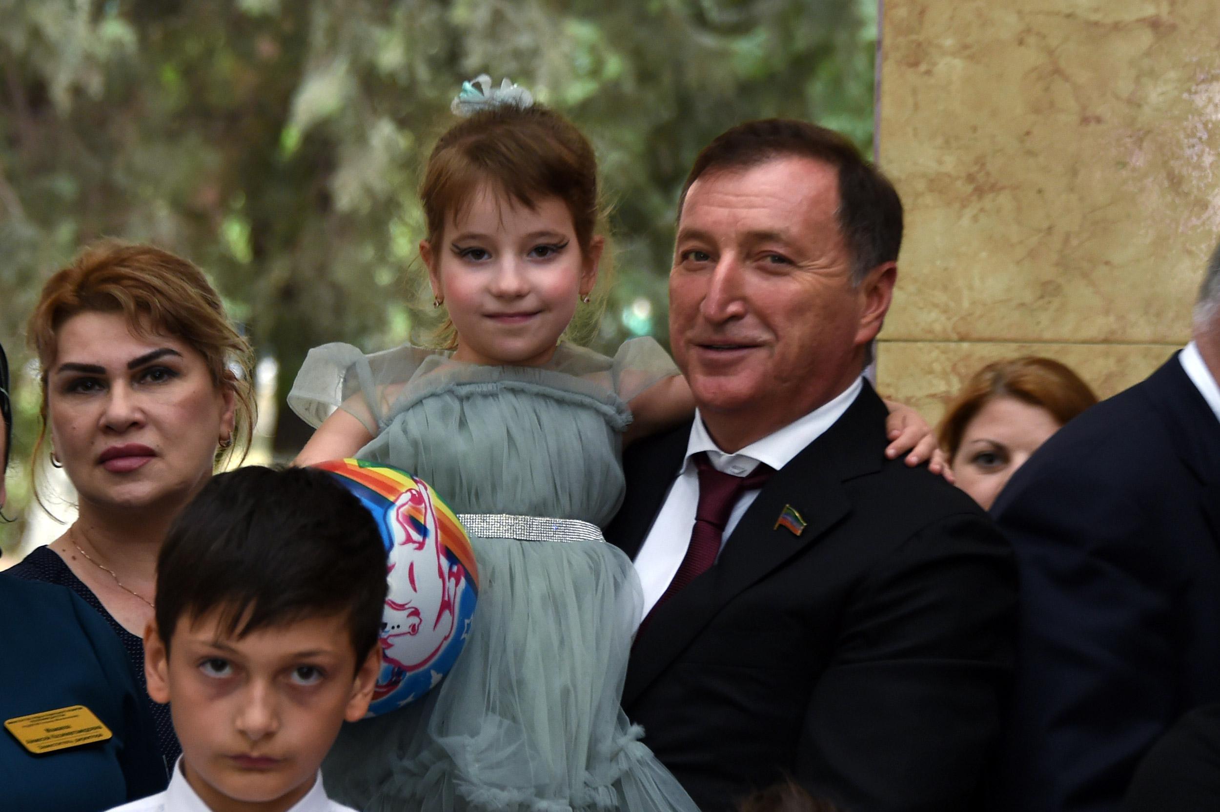 Заур Аскендеров: «Главное в жизни взрослых – счастливые дети»