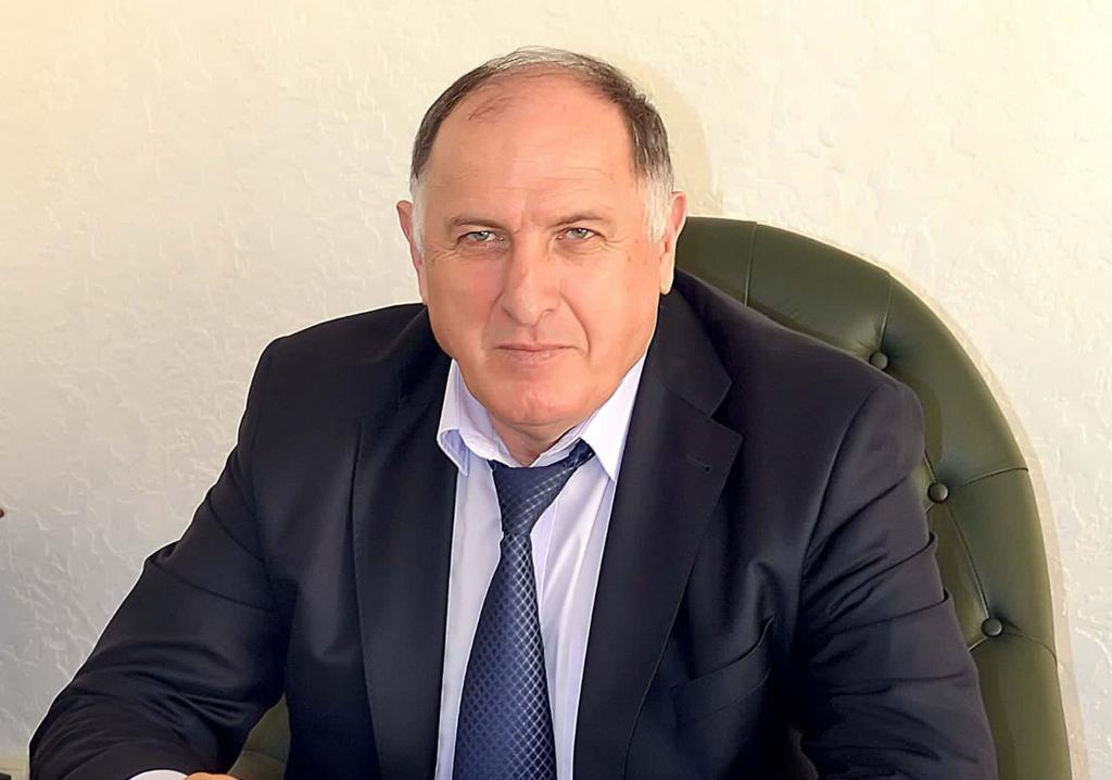 Абдулмуслим Абдулмуслимов поздравил дагестанских женщин с Международным женским днем