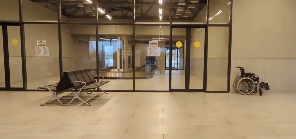 В аэропорту Махачкалы запустили обновленный зал ожидания на внутренних рейсах