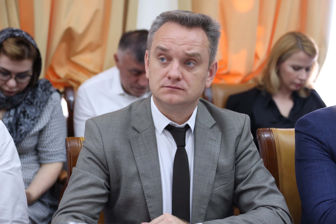 Глава Минстроя Дагестана сложил полномочия